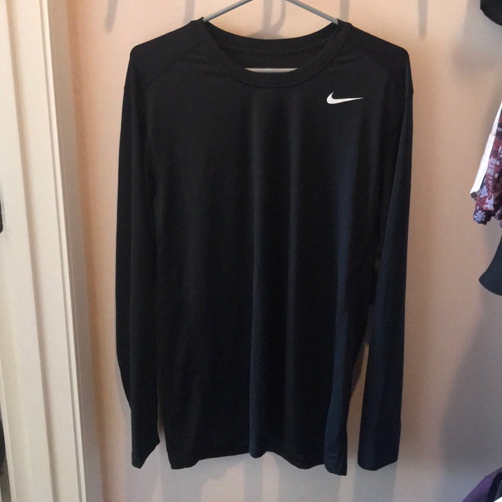 long sleeve nike workout shirt